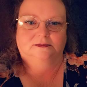 Meet your Posher, Janet